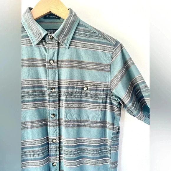Pendleton Thomas Kay Short Sleeve Green Stripe Button Front Collared Shirt Small - Picture 3 of 10